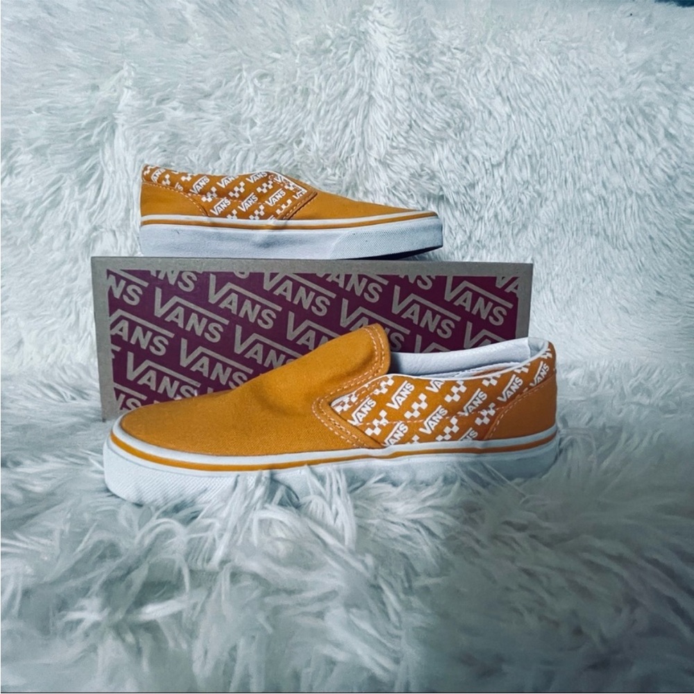 New Vans Slip-On Sneakers in Mustard Yellow - Picture 2 of 3